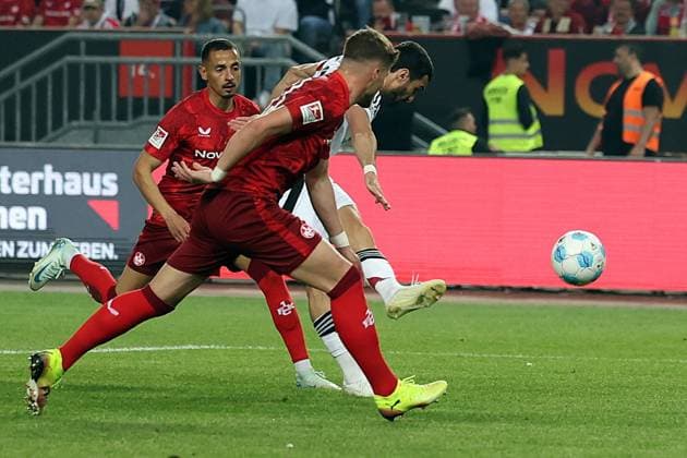 12.04.2025, xrekx, Fussball 2.Bundesliga, 1.FC Kaiserslautern - 1.FC Nürnberg v.l. Torschuss zum 0:2 durch Mahir Emreli (1.FC Nuernberg) Kenny-Prince Redondo (1.FC Kaiserslautern) Jan Elvedi (1.FC Kaiserslautern) (DFL DFB REGULATIONS PROHIBIT ANY USE OF PHOTOGRAPHS as IMAGE SEQUENCES and or QUASI-VIDEO) Kaiserslautern