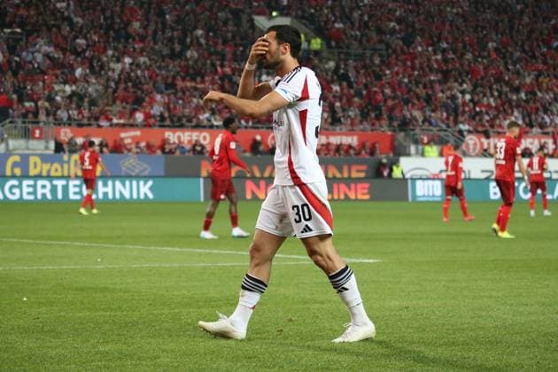 12.04.2025, xmohx, Fussball 2.Bundesliga, 1.FC Kaiserslautern - 1.FC Nürnberg v.l. Torjubel nach dem Tor zum celebrating the goal celebrate 0:2 durch Mahir Emreli (1.FC Nuernberg) (DFL DFB REGULATIONS PROHIBIT ANY USE OF PHOTOGRAPHS as IMAGE SEQUENCES and or QUASI-VIDEO) Kaiserslautern