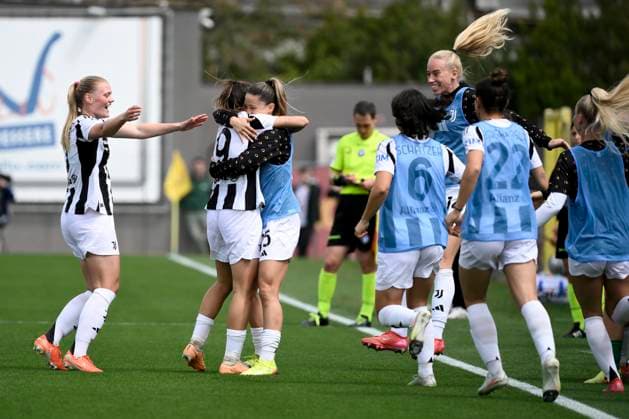 Sofia Cantore of Juventus FC (2l) celebrates with team mates after scoring the goal of 0-2 during the Women s Serie A 2024 2025 play off football match between AS Roma and Juventus FC at Tre Fontane stadium in Roma (Italy), April 13, 2025. AndreaxStaccioli