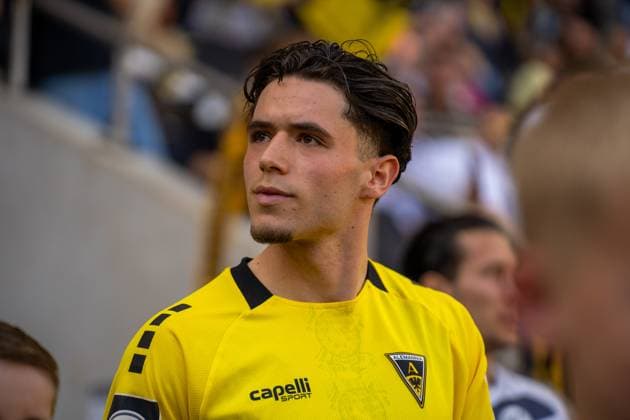 Soufiane El Faouzi (Alemannia Aachen, 18) TSV Alemannia Aachen vs. SV Sandhausen, Fussball, 3. Liga, 33. Spieltag, Saison 2024 2025, 12.04.2025 DFB REGULATIONS PROHIBIT ANY USE OF PHOTOGRAPHS AS IMAGE SEQUENCES AND OR QUASI-VIDEO TSV Alemannia Aachen vs. SV Sandhausen, Fussball, 3. Liga, 33. Spieltag, Saison 2024 2025, 12.04.2025 Aachen *** Soufiane El Faouzi Alemannia Aachen, 18 TSV Alemannia Aachen vs SV Sandhausen, Football, 3 Liga, Matchday 33, Season 2024 2025, 12 04 2025 DFB REGULATIONS PROHIBIT ANY USE OF PHOTOGRAPHS AS IMAGE SEQUENCES AND OR QUASI VIDEO TSV Alemannia Aachen vs SV Sandhausen, Football, 3 Liga, Matchday 33, Season 2024 2025, 12 04 2025 Aachen Copyright: xEibner-Pressefoto JustinxDerondex EP_JDU
