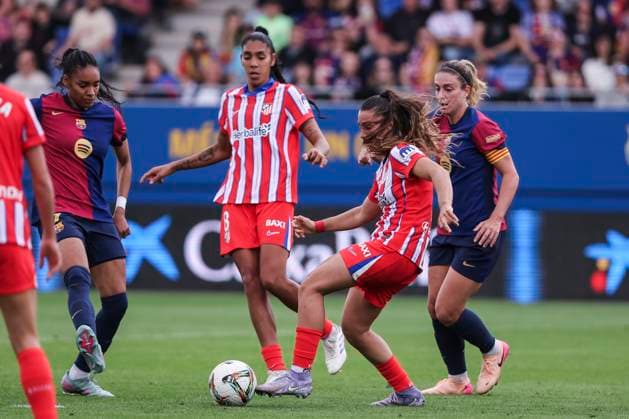 April 13, 2025, Sant Joan Despi, Barcelona, Spain: Silvia Lloris of Atletico de Madrid in action during the Spanish Women league, Liga F, football match played between FC Barcelona, Barca and Atletico de Madrid at Johan Cruyff Stadium on April 13, 2025 in Sant Joan Despi, Spain. Sant Joan Despi Spain - ZUMAa181 20250413_zaa_a181_076 Copyright: xJavierxBorregox