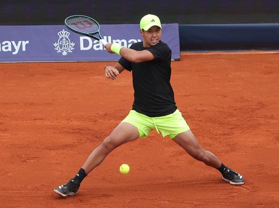 13.04.2025, BMW Open 2025, ATP, Tennis Herren Tour 500, MTTC Iphitos, Muenchen, Tennis, im Bild: Learner Tien (USA)