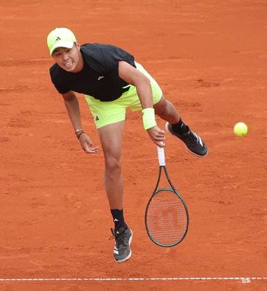 13.04.2025, BMW Open 2025, ATP, Tennis Herren Tour 500, MTTC Iphitos, Muenchen, Tennis, im Bild: Learner Tien (USA)