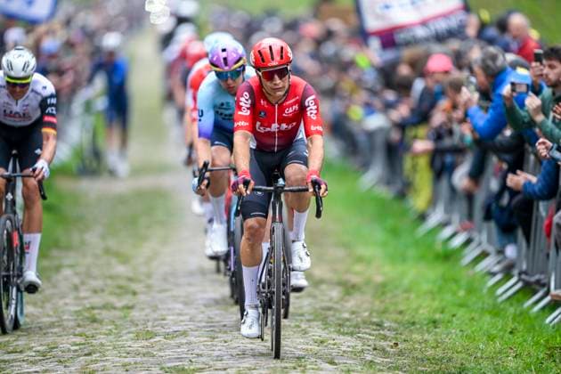 Paris Roubaix 2025 Cycling Race Roubaix, France - April 13 : Rider of Lotto in the Trouee d Arenberg during the 122nd edition of Paris Roubaix an UCI World Tour cycling race for Men Elite of 259,7 kms with start in Compiegne and finish at the Velodrome Andre-Petrieux in Roubaix on April 13, 2025 in Roubaix, France, 13 04 2025 ( Motordriver Kenny Verfaillie - Roubaix France  Copyright: xNicoxVereeckenx