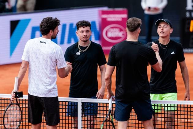 BMW Open München ATP, Tennis Herren 500; 13.04.2025 Justin Engel (Deutschland) und Max Hans Rehberg (Deutschland) klatschen nach dem Sieg im Doppel gegen Robin Haase (Niederlande) und Hendrik Jebens (Deutschland) ab BMW Open by Bitpanda München ATP 500: Tag 2, München, MTTC Iphitos am 13.04.2025 Copyright: xBEAUTIFULxSPORTS Wunderlx
