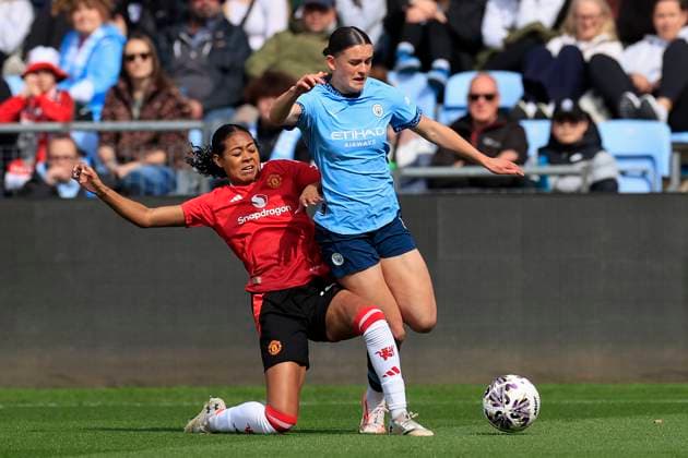 Manchester City Women v Manchester United, ManU Women Women s FA Cup 13 04 2025. Semi-Final Lily Murphy (46) of Manchester City is challenged by Jayde Riviere (14) of Manchester United the Women s FA Cup semi final match between Manchester City Women and Manchester United Women at the Joie Stadium, Manchester, United Kingdom on 13 April 2025. Manchester Joie Stadium Gt Manchester United Kingdom Editorial use only , Copyright: xConorxMolloyx PSI-21848-0023