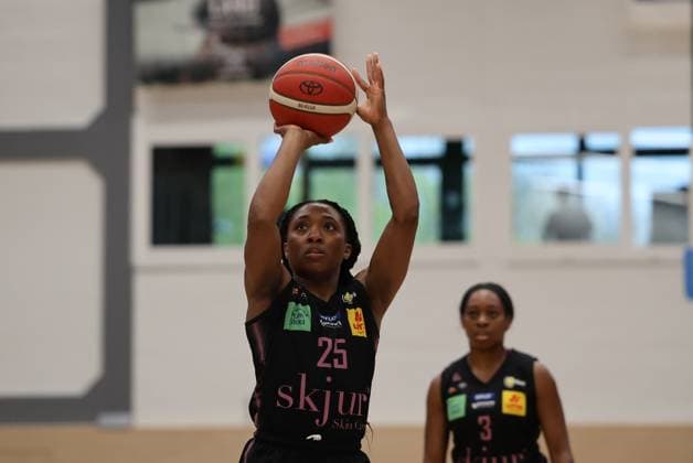 13.04.2025, Basketball, Frauen, Toyota Damen Basketball Bundesliga, Saison 2024 2025, Playoff Halbfinale, Spiel 4, Saarlouis Royals - Alba Berlin, Martha Burse (Saarlouis Royals) Saarlouis Stadtgartenhalle Saarland Deutschland (DE) Copyright: xSebastianxBachx