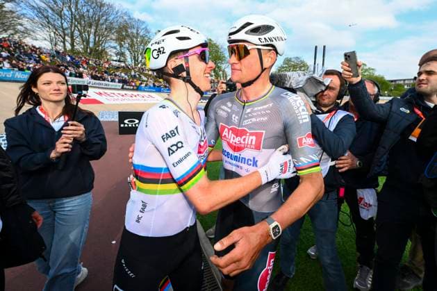 Paris Roubaix 2025 Cycling Race Roubaix, France - April 13 : Pogacar Tadej (SLO) of UAE Team Emirates - XRG, Van Der Poel Mathieu (NED) of Alpecin - Deceuninck after the race during the 122nd edition of Paris Roubaix an UCI World Tour cycling race for Men Elite of 259,7 kms with start in Compiegne and finish at the Velodrome Andre-Petrieux in Roubaix on April 13, 2025 in Roubaix, France, 13 04 2025 ( Motordriver Kenny Verfaillie - Roubaix France  Copyright: xVincentxKalutx