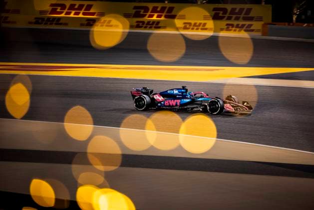 Bilder des Jahres 2025, Sport 04 April Sport Bilder des Tages Formula 1 Gulf Air Bahrain Grand Prix 2025 Alexis Perrin OVERTAKE MAXPPP - Sakhir 13 04 2025 10 GASLY Pierre (fra), Alpine F1 Team, action during the Formula 1 Gulf Air Bahrain Grand Prix 2025, the 4th round of the 2025 FIA Formula 1 World Championship, WM, Weltmeisterschaft on the Bahrain International Circuit from April 10 to 13, 2025, in Sakhir, Bahrain Sakhir Bahrain  Copyright: xOVERTAKE MAXPPPxAlexisxPerrinx OVT202504132971 OVT202504132971