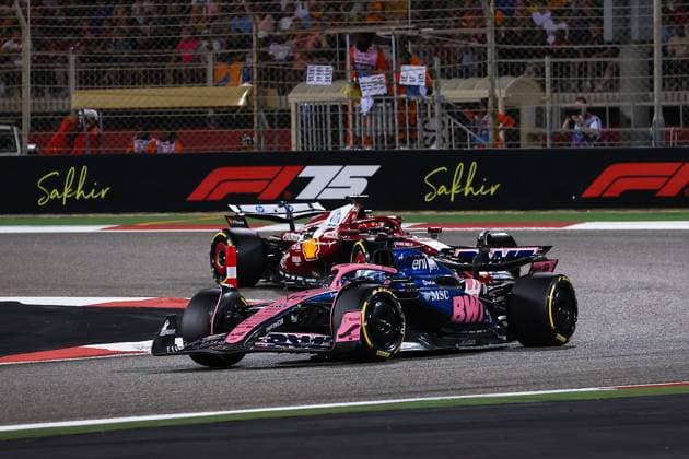 F1 - BAHRAIN GRAND PRIX 2025 10 GASLY Pierre (fra), Alpine F1 Team A525, action and 16 LECLERC Charles (mco), Scuderia Ferrari SF-25, action during the Formula 1 Gulf Bahrain Grand Prix 2025, 4th round of the 2025 FIA Formula One World Championship, WM, Weltmeisterschaft from April 11 to 13, 2025 on the Bahrain International Circuit, in Sakhir, Bahrain - SakhirBahrain  Copyright: xEricxAlonsox