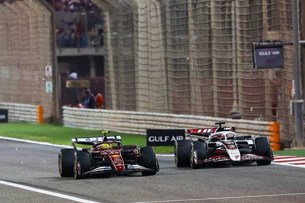 F1 - BAHRAIN GRAND PRIX 2025 44 HAMILTON Lewis (gbr), Scuderia Ferrari SF-25, action and 31 OCON Esteban (fra), Haas F1 Team VF-25 Ferrari, action during the Formula 1 Gulf Bahrain Grand Prix 2025, 4th round of the 2025 FIA Formula One World Championship, WM, Weltmeisterschaft from April 11 to 13, 2025 on the Bahrain International Circuit, in Sakhir, Bahrain - SakhirBahrain  Copyright: xEricxAlonsox