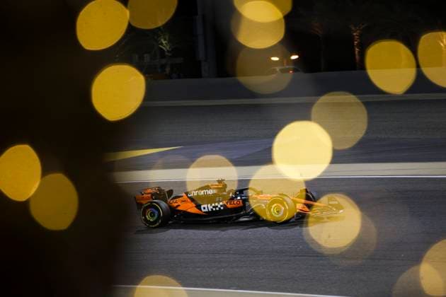 F1 - BAHRAIN GRAND PRIX 2025 81 PIASTRI Oscar (aus), McLaren F1 Team MCL39, action during the Formula 1 Gulf Bahrain Grand Prix 2025, 4th round of the 2025 FIA Formula One World Championship, WM, Weltmeisterschaft from April 11 to 13, 2025 on the Bahrain International Circuit, in Sakhir, Bahrain - SakhirBahrain  Copyright: xXavixBonillax
