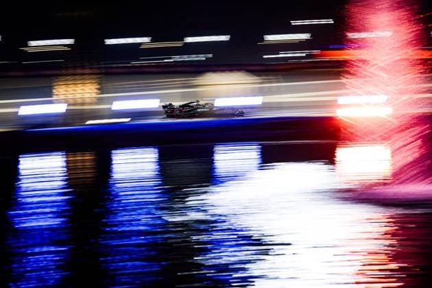 F1 - BAHRAIN GRAND PRIX 2025 12 KIMI ANTONELLI Andrea (ita), Mercedes AMG F1 Team W16, action during the Formula 1 Gulf Bahrain Grand Prix 2025, 4th round of the 2025 FIA Formula One World Championship, WM, Weltmeisterschaft from April 11 to 13, 2025 on the Bahrain International Circuit, in Sakhir, Bahrain - SakhirBahrain  Copyright: xFLORENTxGOODENx