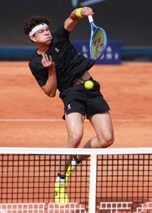Ben Shelton (USA) Tennis - BMW Open 2025 - ATP, Tennis Herren 500 - MTTC Iphitos - Munich - - Germany - 14 April 2025. Copyright: xJuergenxHasenkopfx