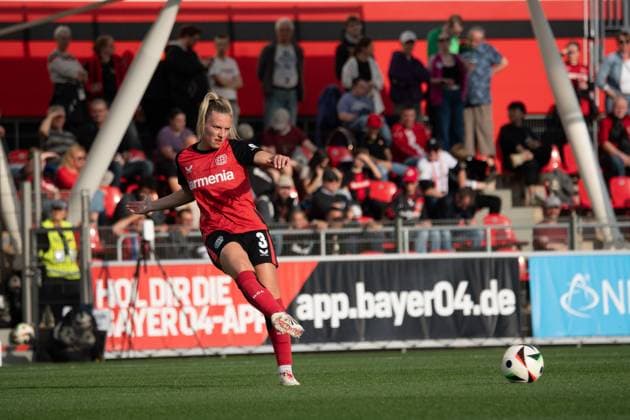 Leverkusen, Germany, April 14th 2025: Melissa Friedrich (3 Bayer Leverkusen) in action during the Google Pixel Frauen-Bundesliga between Bayer Leverkusen and FC Köln at Ulrich-Haberland-Stadion in Leverkusen, Germany. (Qianru Zhang SPP) Copyright: xQianruxZhang SPPx spp-en-QiZh-DSC_0405