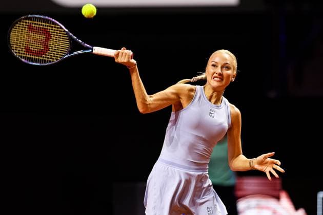 im Bild Anastasia Potapova Anastasia Potapova vs Clara Tauson DEN GER, Porsche Tennis Grand Prix GP Stuttgart 2025, WTA500, 14.04.2025 GER, Porsche Tennis Grand Prix GP Stuttgart 2025, WTA500, 14.04.2025 Stuttgart Copyright: xEibner-Pressefoto RogerxBuerkex EP