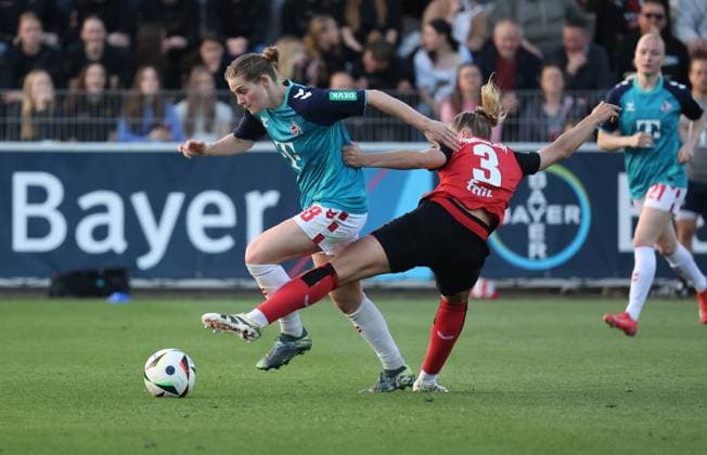 Taylor Marie Ziemer (Köln, L) und Melissa Friedrich (Leverkusen), Leverkusen, Germany 14.04.2025, Frauen Bundesliga, 19. Spieltag, Bayer 04 Leverkusen - 1. FC Köln.