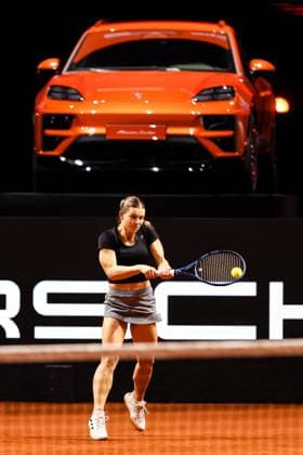 Im Bild Jana Fett CRO Donna Vekic CRO vs Jana Fett CRO GER, Porsche Tennis Grand Prix GP Stuttgart 2025, WTA500, 15.04.2025 GER, Porsche Tennis Grand Prix GP Stuttgart 2025, WTA500, 15.04.2025 Stuttgart Copyright: xEibner-Pressefoto RogerxBuerkex EP
