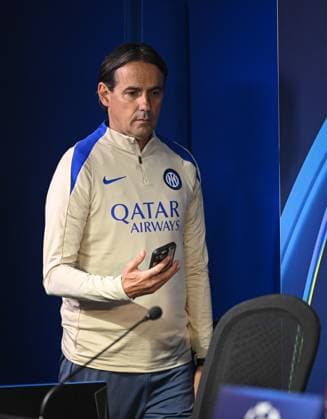 FUSSBALL CHAMPIONS LEAGUE SAISON 2024 2025 Viertelfinal Rueckspiel Inter Mailand - FC Bayern Muenchen 15.04.2025 Pressekonferenz Inter Mailand: Trainer Simone Inzaghi