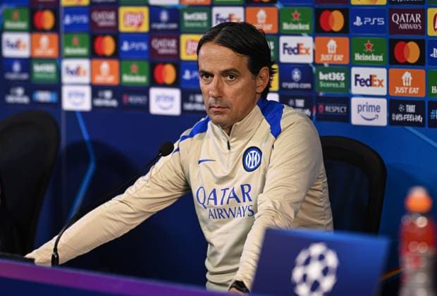 FUSSBALL CHAMPIONS LEAGUE SAISON 2024 2025 Viertelfinal Rueckspiel Inter Mailand - FC Bayern Muenchen 15.04.2025 Pressekonferenz Inter Mailand: Trainer Simone Inzaghi