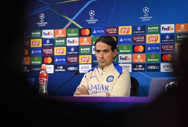 FUSSBALL CHAMPIONS LEAGUE SAISON 2024 2025 Viertelfinal Rueckspiel Inter Mailand - FC Bayern Muenchen 15.04.2025 Pressekonferenz Inter Mailand: Trainer Simone Inzaghi