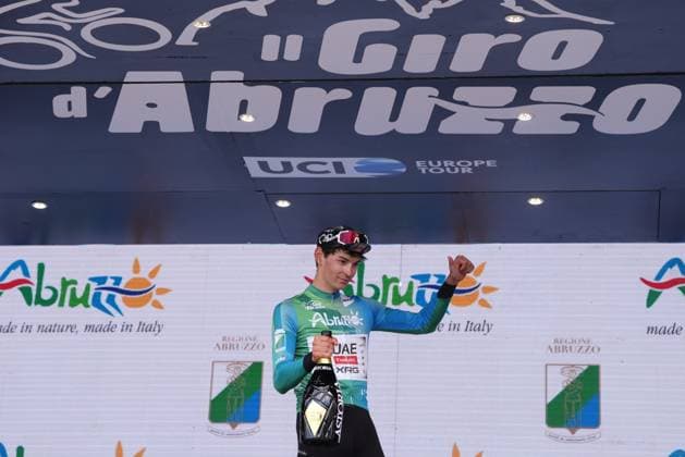 Zurlo Matteo Of S.C. Padovani Polo Cherry Bank during the Giro d™Abruzzo, stage 1 from Scerni to Crecchio (151 km) - Abruzzo, Italy - Tuesday, April 15, 2025. - cycling .  Copyright: xMassimoxPaolone LaPressex
