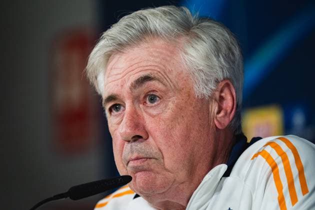 Real Madrid CF Training Session And press conference, PK, Pressekonferenz - UEFA Champions League 2024 25 Quarter Final Second Leg Carlo Ancelotti, head coach of Real Madrid CF, speaks during the Press Conference ahead of their UEFA Champions League 2024 25 quarter final second leg match at Ciudad Real Madrid on April 15, 2025 in Madrid, Spain. Valdebebas Ciudad Real Madrid Madrid Spain Copyright: xAlbertoxGardinx AGardin_20250415_Football_Champions_Real_PC_0277