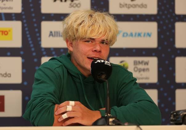 15.04.2025, BMW Open MTTC Iphitos ATP, Tennis Herren Tour 500, Muenchen, Tennis, im Bild: Diego Dedura-Palomero (GER)