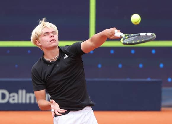 15.04.2025, BMW Open MTTC Iphitos ATP, Tennis Herren Tour 500, Muenchen, Tennis, im Bild: Diego Dedura-Palomero (GER)