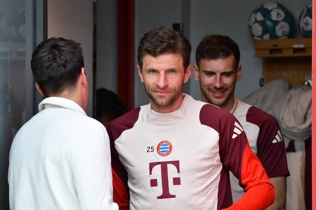 15.04.2025, FC Bayern Training Center, München, Letzte Trainingseinheit für den FC Bayern München bevor es nach Mailand geht. , im Bild Thomas Müller (München) (Photo by Midori Ikenouchi Hasan Bratic DeFodi Images)