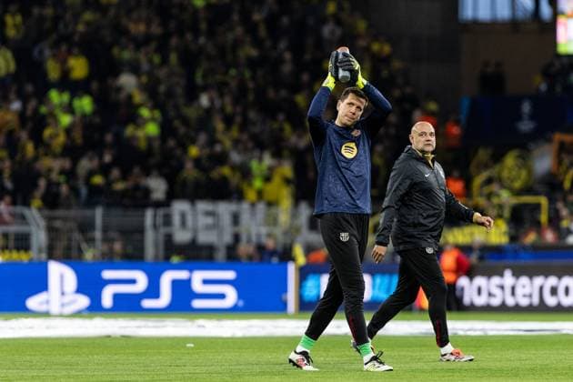 UEFA Champions League: Borussia Dortmund - FC Barcelona, Barca 15.04.2025 Wojciech Szczesny (FC Barcelona, 25) beim Aufwärmen. UEFA Champions League: Borussia Dortmund - FC Barcelona; BVB Stadion Dortmund, Dortmund; 15.04.2025 Copyright: xBEAUTIFULxSPORTS Buriakovx
