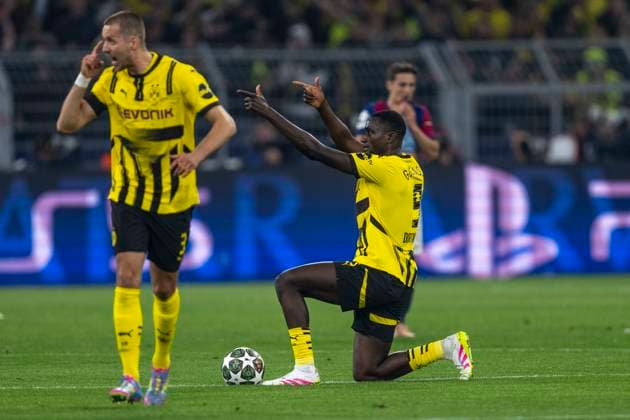 15.04.2025, Borussia Dortmund vs. FC Barcelona, Barca UEFA Champions League, Viertelfinale, Rückspiel: Dortmunds Serhou Guirassy jubelt nach seinem Tor zum 1:0. Wichtiger Hinweis: Gemaess den Vorgaben der UEFA ist es untersagt, in dem Stadion und oder vom Spiel angefertigte Fotoaufnahmen in Form von Sequenzbildern und oder videoaehnlichen Fotostrecken zu verwerten bzw. verwerten zu lassen. Copyright: xDavidxInderliedx