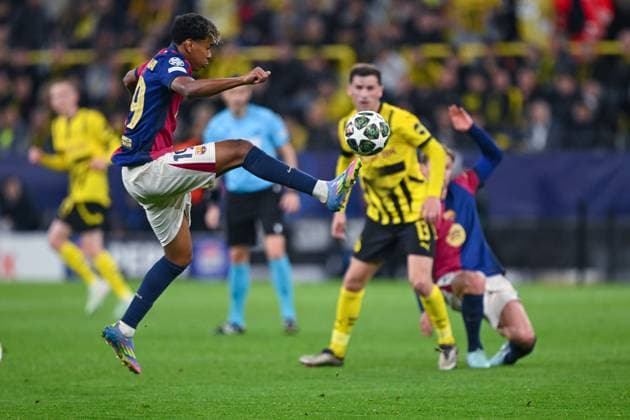 15.04.2025, Fussball, Champions League, Viertelfinale, Saison 2024 2025, Borussia Dortmund - FC Barcelona, Barca Lamine Yamal (FC Barcelona) xRHR-FOTO TKx Copyright: RHR-FOTOx RHR-FOTO TK