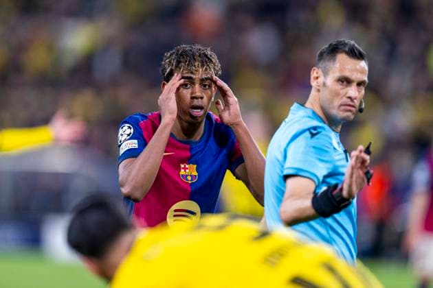 15.04.2025, Borussia Dortmund vs. FC Barcelona, Barca UEFA Champions League, Viertelfinale, Rückspiel: Barcelonas Lamine Yamal reagiert. Wichtiger Hinweis: Gemaess den Vorgaben der UEFA ist es untersagt, in dem Stadion und oder vom Spiel angefertigte Fotoaufnahmen in Form von Sequenzbildern und oder videoaehnlichen Fotostrecken zu verwerten bzw. verwerten zu lassen. Copyright: xDavidxInderliedx