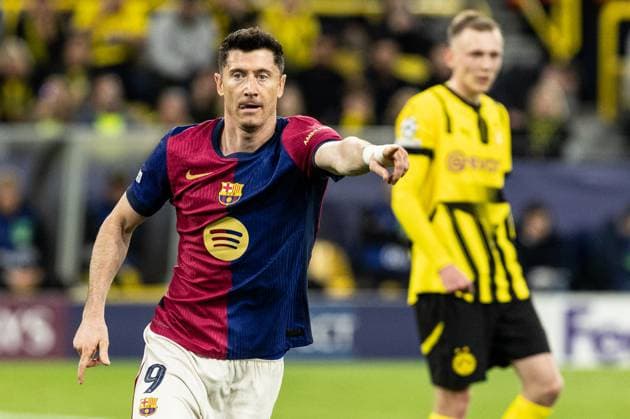 UEFA Champions League: Borussia Dortmund - FC Barcelona, Barca 15.04.2025 Robert Lewandowski (FC Barcelona, 9) UEFA Champions League: Borussia Dortmund - FC Barcelona; BVB Stadion Dortmund, Dortmund; 15.04.2025 Copyright: xBEAUTIFULxSPORTS Buriakovx