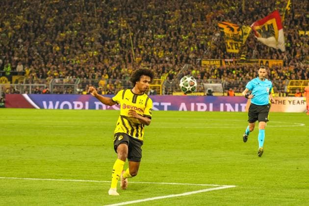15.04.2025, xfanx, Fussball UEFA Champions League, Borussia Dortmund - FC Barcelona, Barca v.l. Karim Adeyemi (Borussia Dortmund) (DFL DFB REGULATIONS PROHIBIT ANY USE OF PHOTOGRAPHS as IMAGE SEQUENCES and or QUASI-VIDEO) Dortmund
