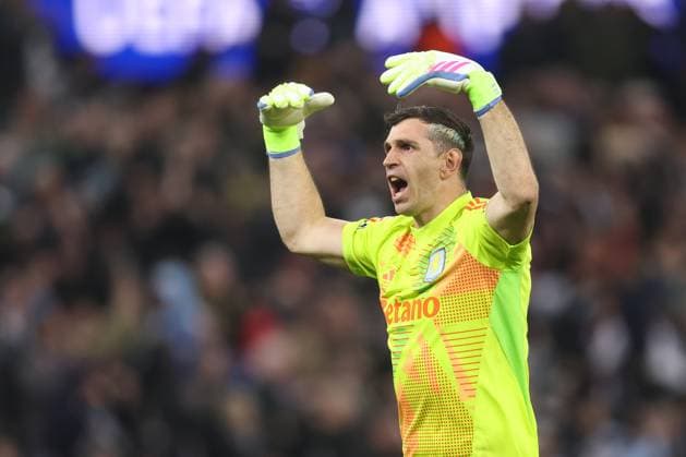Aston Villa v PSG 15 April 2025, Aston - Champions League Football, Quarter-Final, Second Leg - Aston Villa v Paris Saint-Germain - Aston Villa goalkeeper Emiliano Martinez celebrates - Photo: Charlotte Wilson Offside. Aston UK Copyright: xCharlottexWilsonx xOffsidexOffside