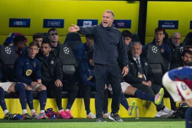 Trainer Hans-Dieter Hansi FLICK (Barca) Gestik, Geste, gestikuliert, Fussball Champions League, Viertelfinale, Round of 8, Borussia Dortmund (DO) - FC Barcelona, Barca (Barca) 3-1 am 15.04.2025 in Dortmund Deutschland. UEFA regulations prohibit any use of photographs as image sequences and or quasi-video Â