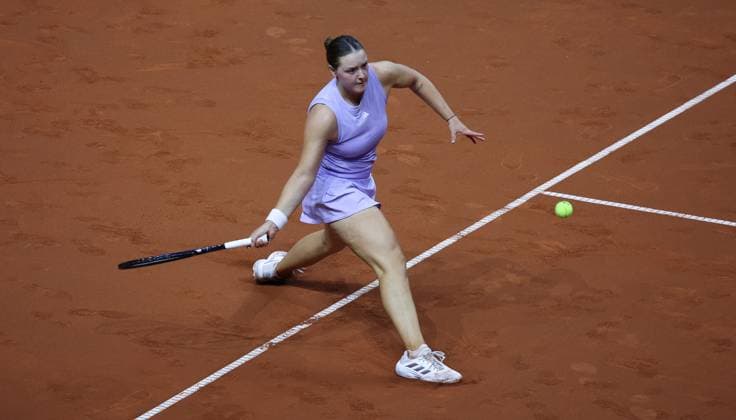Stuttgart , Porsche Tennis Grand Prix , Jule Niemeier ( GER )