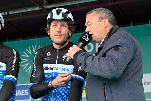 Ronde van Limburg 2025 - Men Elite TONGEREN, BELGIUM - APRIL 16 : VERMELTFOORT Coen pictured during the 77th edition of the Ronde van Limburg, an UCI Individual Road cycling, Rad, Radsport, Strasse race with start in Hasselt and finish in Tongeren after 178,6 km, organized by Flanders Classics on April 16, 2025 in Tongeren, Belgium, 16 04 2025 ( Motor driver Verfaillie Kenny (BEL) - Tongeren Belgium Copyright: xJanxDexMeuleneirx