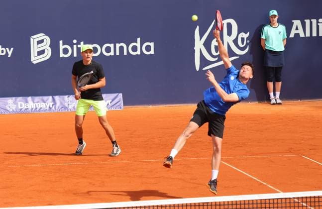Justin Engel und Max Hans Rehberg (blau) (GER), Doppel, gegen Granollers (ESP) und Zeballos (ARG) Tennis BMW Open by Bitpanda ATP, Tennis Herren 500 München 16.04.2025 FOTO: Mladen Lackovic LakoPress