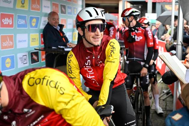 Ronde van Limburg 2025 - Men Elite TONGEREN, BELGIUM - APRIL 16 : Fretin Milan (BEL) of Cofidis pictured during the 77th edition of the Ronde van Limburg, an UCI Individual Road cycling, Rad, Radsport, Strasse race with start in Hasselt and finish in Tongeren after 178,6 km, organized by Flanders Classics on April 16, 2025 in Tongeren, Belgium, 16 04 2025 ( Motor driver Verfaillie Kenny (BEL) - Tongeren Belgium Copyright: xJanxDexMeuleneirx