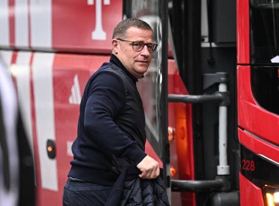 FUSSBALL CHAMPIONS LEAGUE SAISON 2024 2025 Viertelfinal Rueckspiel Inter Mailand - FC Bayern Muenchen 15.04.2025 Ankunft FC Bayern Muenchen am Mannschaftshotel in Mailand, Sportvorstand Max Eberl