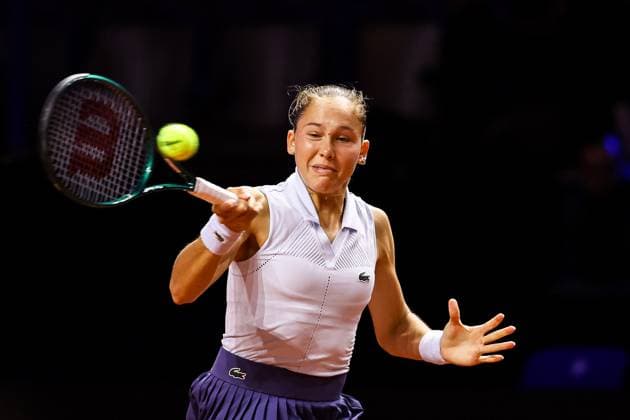 Im Bild Erika Andreeva Mirra Andreeva vs Erika Andreeva GER, Porsche Tennis Grand Prix GP Stuttgart 2025, WTA500, 16.04.2025 GER, Porsche Tennis Grand Prix GP Stuttgart 2025, WTA500, 16.04.2025 Stuttgart Copyright: xEibner-Pressefoto RogerxBuerkex EP