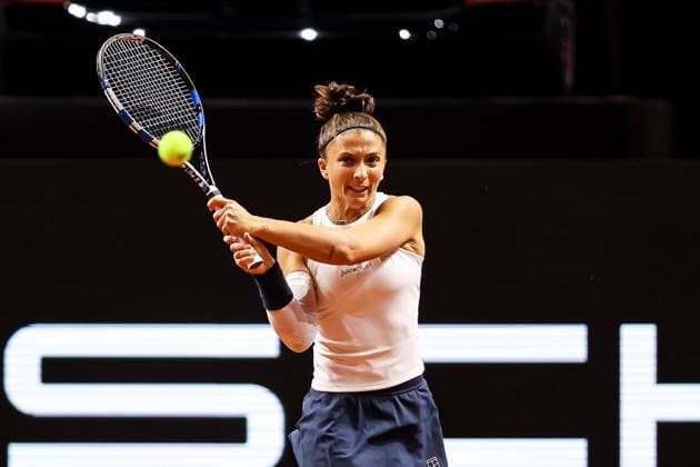 Im Bild Sara Errani Magdalena Frech POL vs Sara Errani ITA GER, Porsche Tennis Grand Prix GP Stuttgart 2025, WTA500, 16.04.2025 GER, Porsche Tennis Grand Prix GP Stuttgart 2025, WTA500, 16.04.2025 Stuttgart Copyright: xEibner-Pressefoto RogerxBuerkex EP