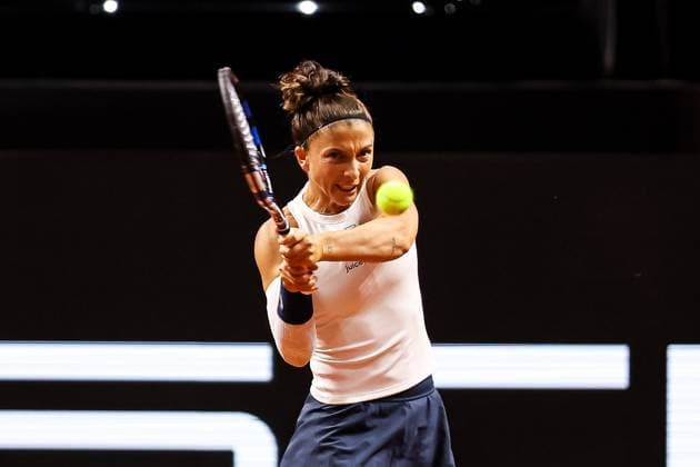 Im Bild Sara Errani Magdalena Frech POL vs Sara Errani ITA GER, Porsche Tennis Grand Prix GP Stuttgart 2025, WTA500, 16.04.2025 GER, Porsche Tennis Grand Prix GP Stuttgart 2025, WTA500, 16.04.2025 Stuttgart Copyright: xEibner-Pressefoto RogerxBuerkex EP