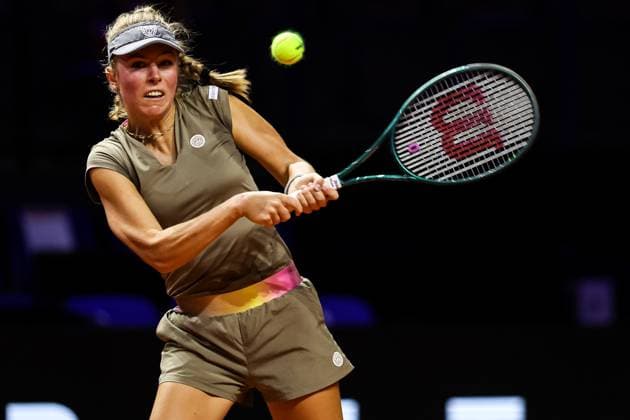 Im Bild Magdalena Frech Magdalena Frech POL vs Sara Errani ITA GER, Porsche Tennis Grand Prix GP Stuttgart 2025, WTA500, 16.04.2025 GER, Porsche Tennis Grand Prix GP Stuttgart 2025, WTA500, 16.04.2025 Stuttgart Copyright: xEibner-Pressefoto RogerxBuerkex EP