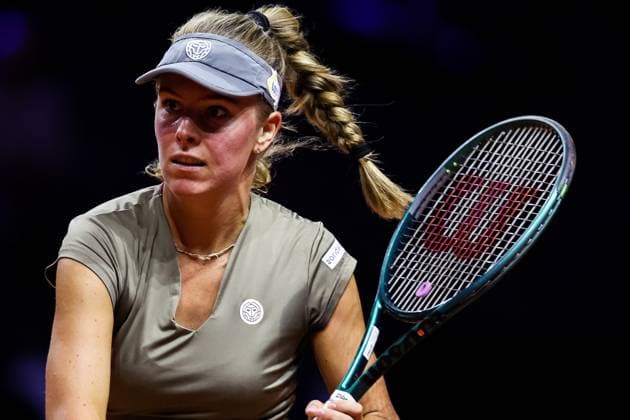 Im Bild Magdalena Frech Magdalena Frech POL vs Sara Errani ITA GER, Porsche Tennis Grand Prix GP Stuttgart 2025, WTA500, 16.04.2025 GER, Porsche Tennis Grand Prix GP Stuttgart 2025, WTA500, 16.04.2025 Stuttgart Copyright: xEibner-Pressefoto RogerxBuerkex EP