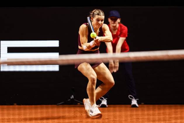 im Bild Jana Fett Jana Fett CRO vs Iga Swiatek POL GER, Porsche Tennis Grand Prix GP Stuttgart 2025, WTA500, 16.04.2025 GER, Porsche Tennis Grand Prix GP Stuttgart 2025, WTA500, 16.04.2025 Stuttgart Copyright: xEibner-Pressefoto RogerxBuerkex EP