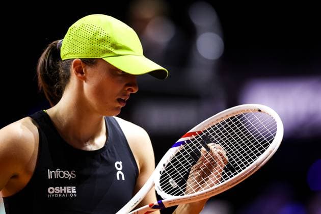 im Bild Iga Swiatek Jana Fett CRO vs Iga Swiatek POL GER, Porsche Tennis Grand Prix GP Stuttgart 2025, WTA500, 16.04.2025 GER, Porsche Tennis Grand Prix GP Stuttgart 2025, WTA500, 16.04.2025 Stuttgart Copyright: xEibner-Pressefoto RogerxBuerkex EP